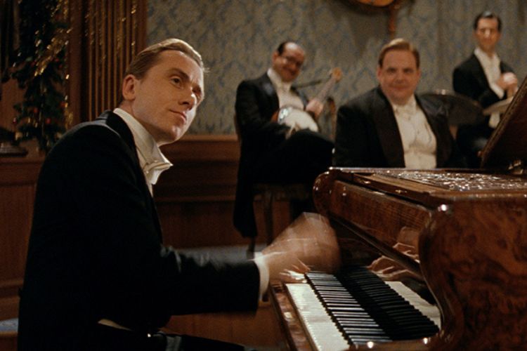 经典电影推荐《海上钢琴师》The Legend of 1900