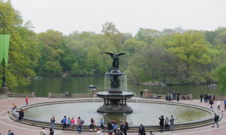 貝塞斯達露台 Bethesda Terrace