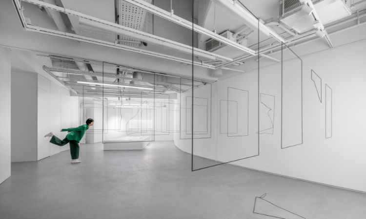 勤美术馆开幕首展《OUTLINES IN BETWEEN》