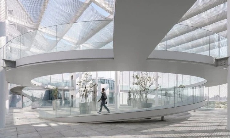 台中綠美圖必看特色二：串聯藝術與自然的光影裝置作品