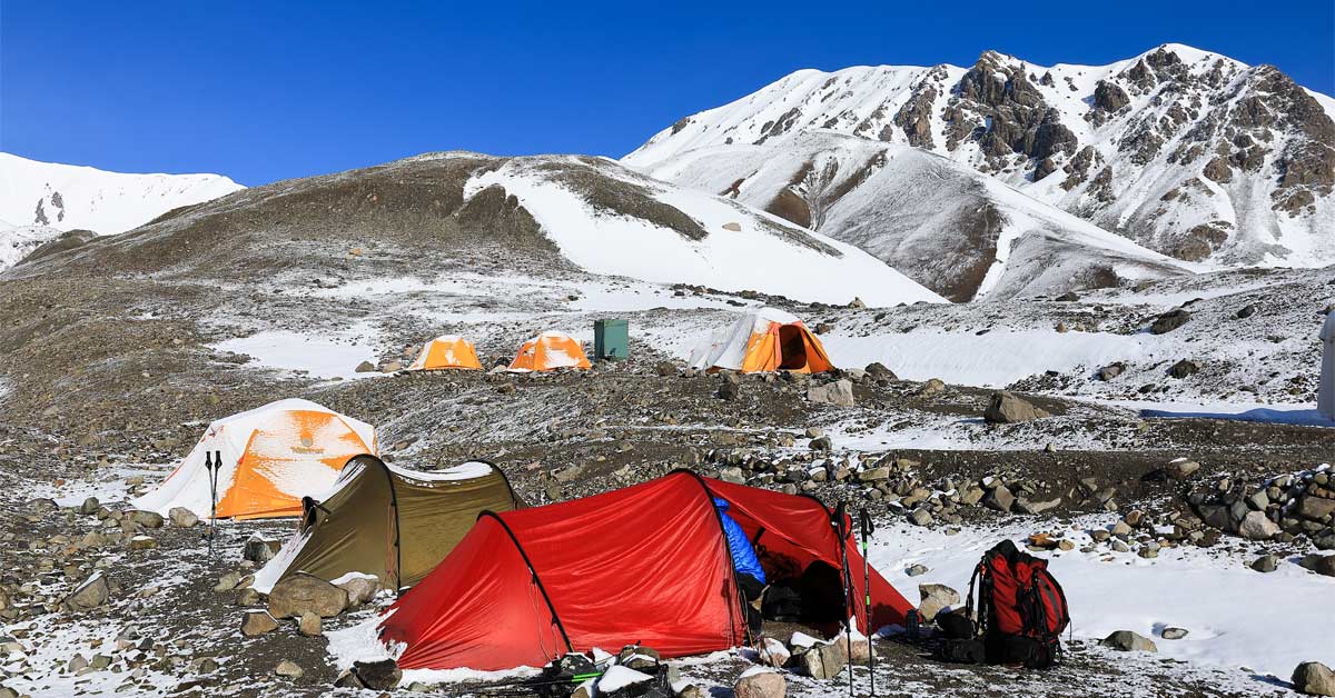 雪羊：「改变我人生的重大时刻，我被一座山彻底打败。祂是一座大山，海拔七千一百三十四公尺的『列宁峰』。」——《提案》9月号「山里聚乐 Stay in the Mountains」	