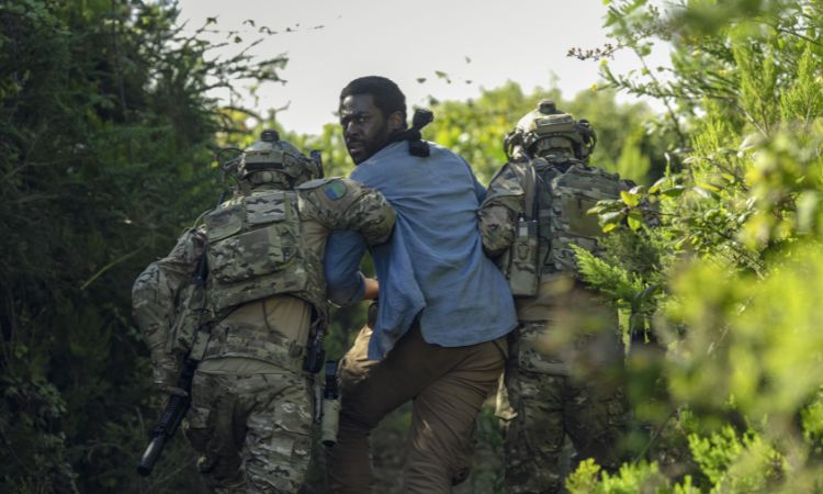 Netflix《頭號人質》看點四：國家責任與家庭情感的兩難