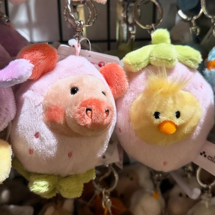 【诚品独家】NICI草莓小猪威比钥匙圈