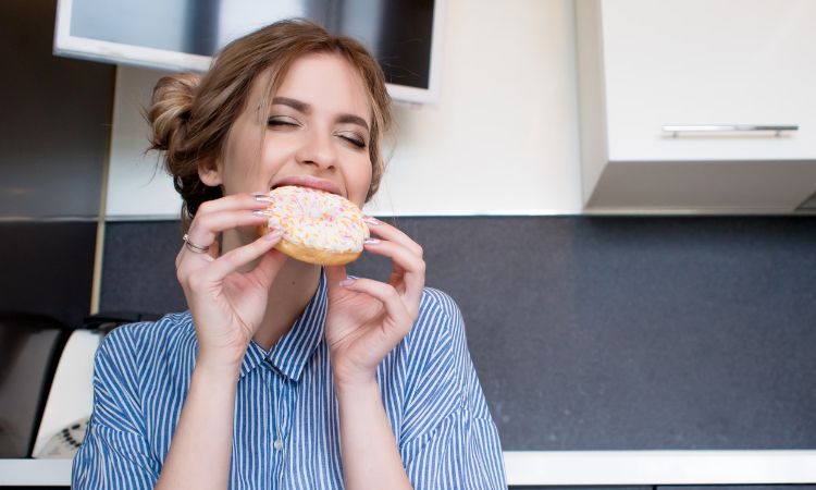 甜甜圈聰明吃的方法一：當作餐與餐之間的點心