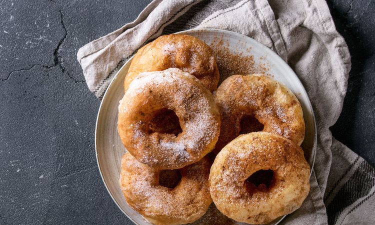 甜甜圈聰明吃的方法三：優先選擇基礎簡單的口味