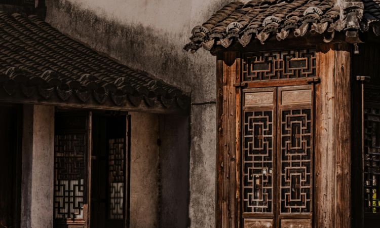 從金庸《神鵰俠侶》感受愛情的真摯情感