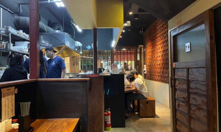 嘉義文化路夜市美食推薦一：山越拉麵