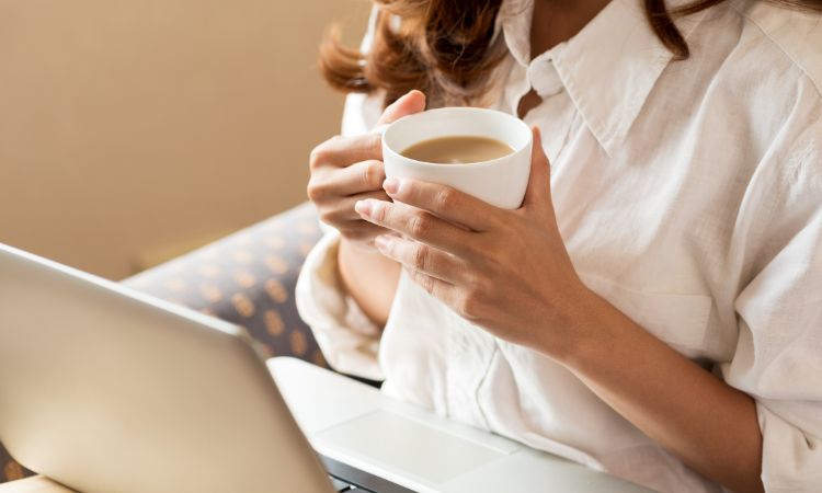 北歐人的幸福人生哲學五：暫時抽離忙碌，珍惜「Hygge」時光