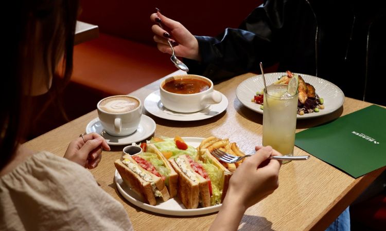 「诚品会员聚所」从台南开始，於北中南诚品陆续登场，而台中初登场的会员聚所享精致餐饮服务！